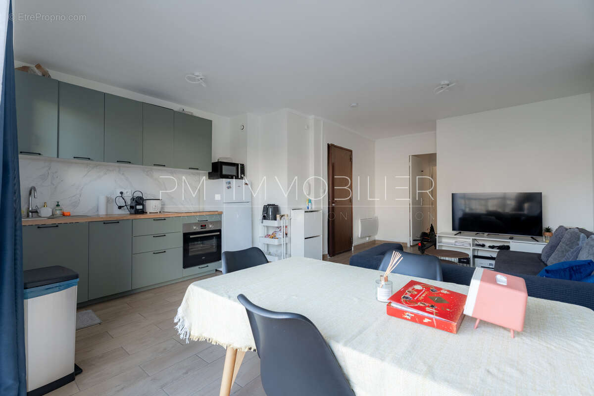 Appartement à MARSEILLE-10E