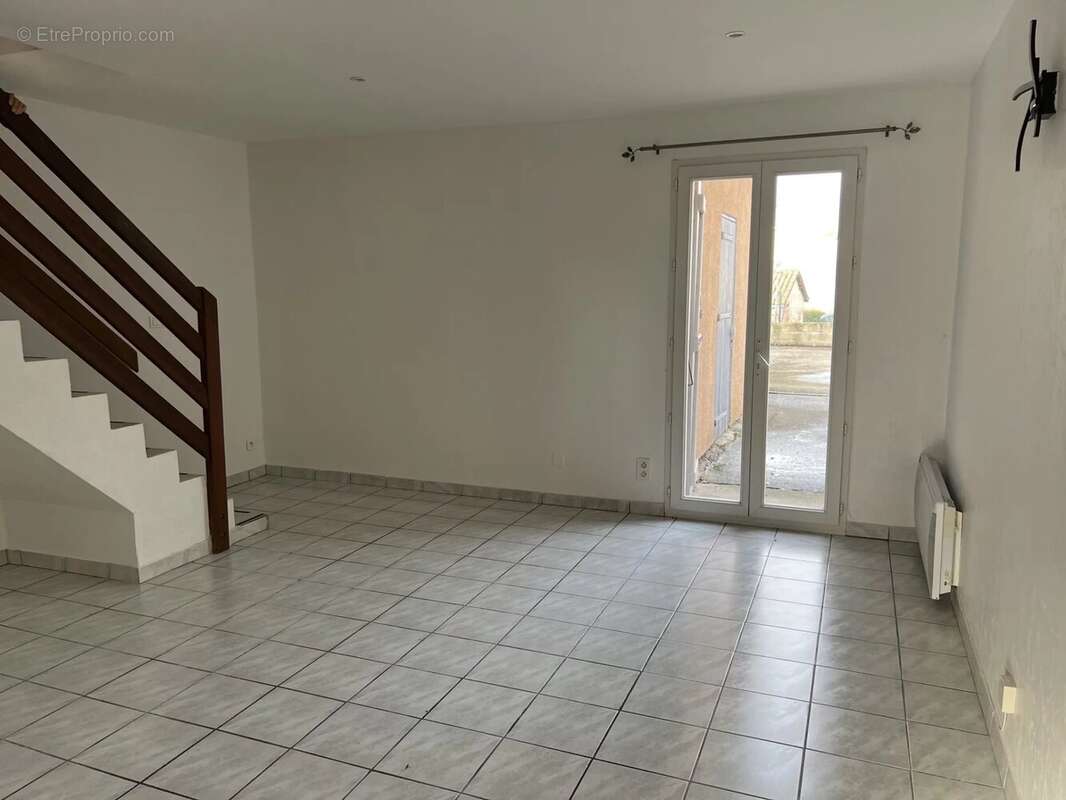 Appartement à CASTELMAYRAN