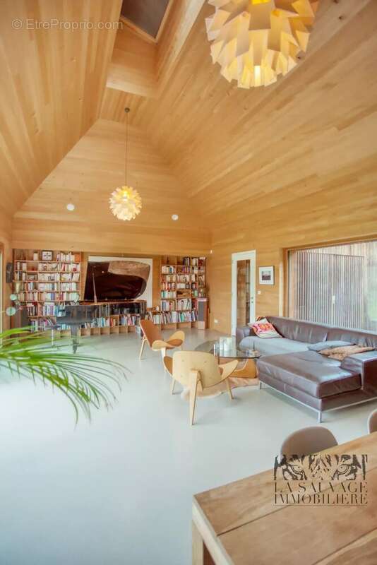 Maison à GROSROUVRE