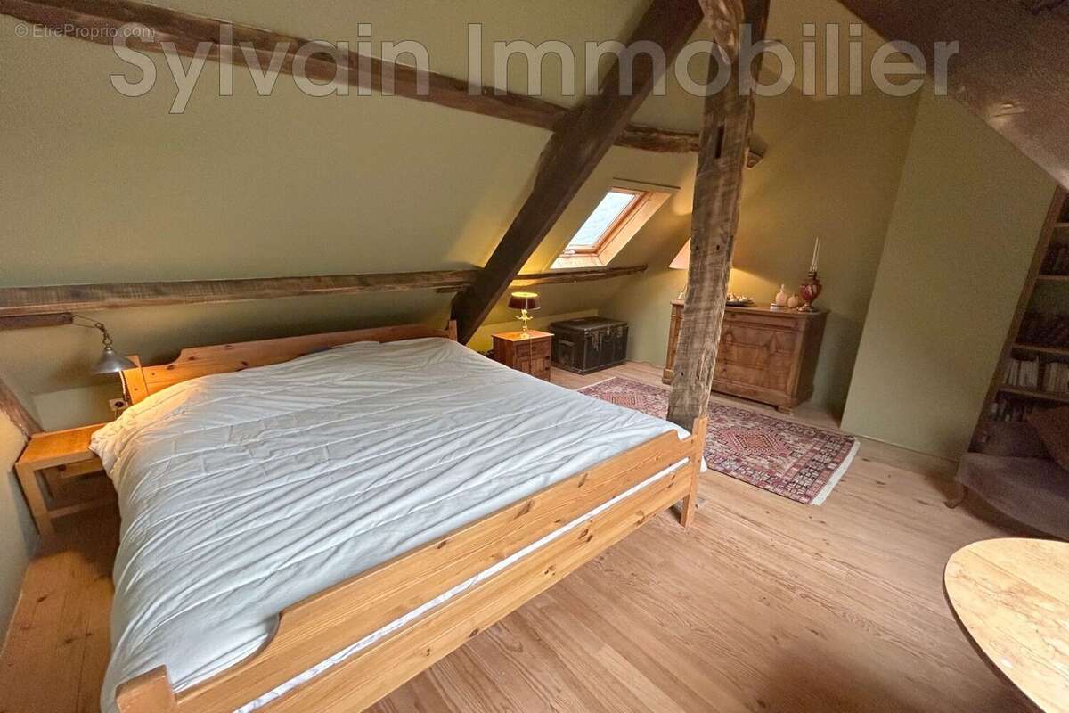 Maison à GRANDVILLIERS