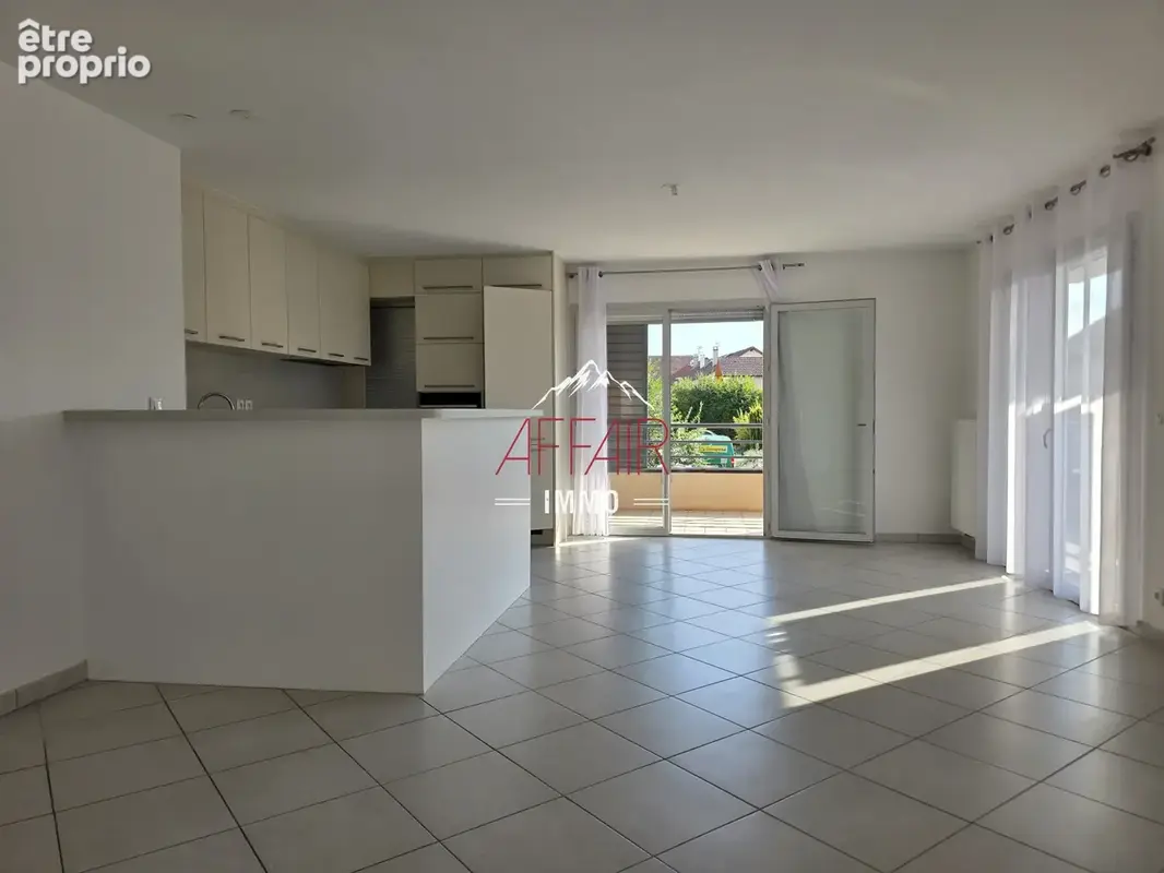 Appartement à FEIGERES