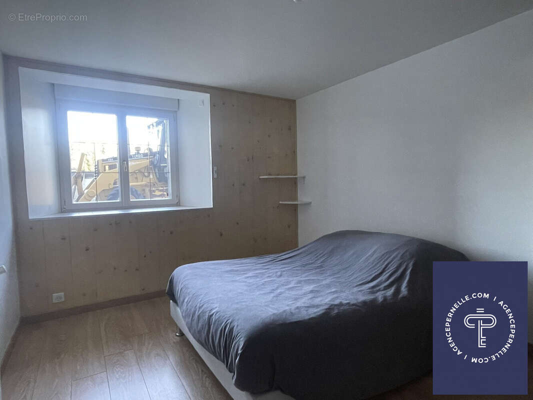 Maison à SAINT-JULIEN-LES-RUSSEY