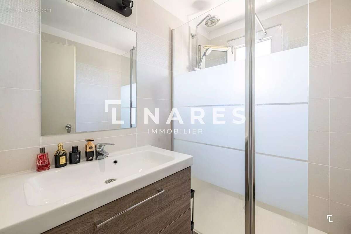 Appartement à MARSEILLE-12E