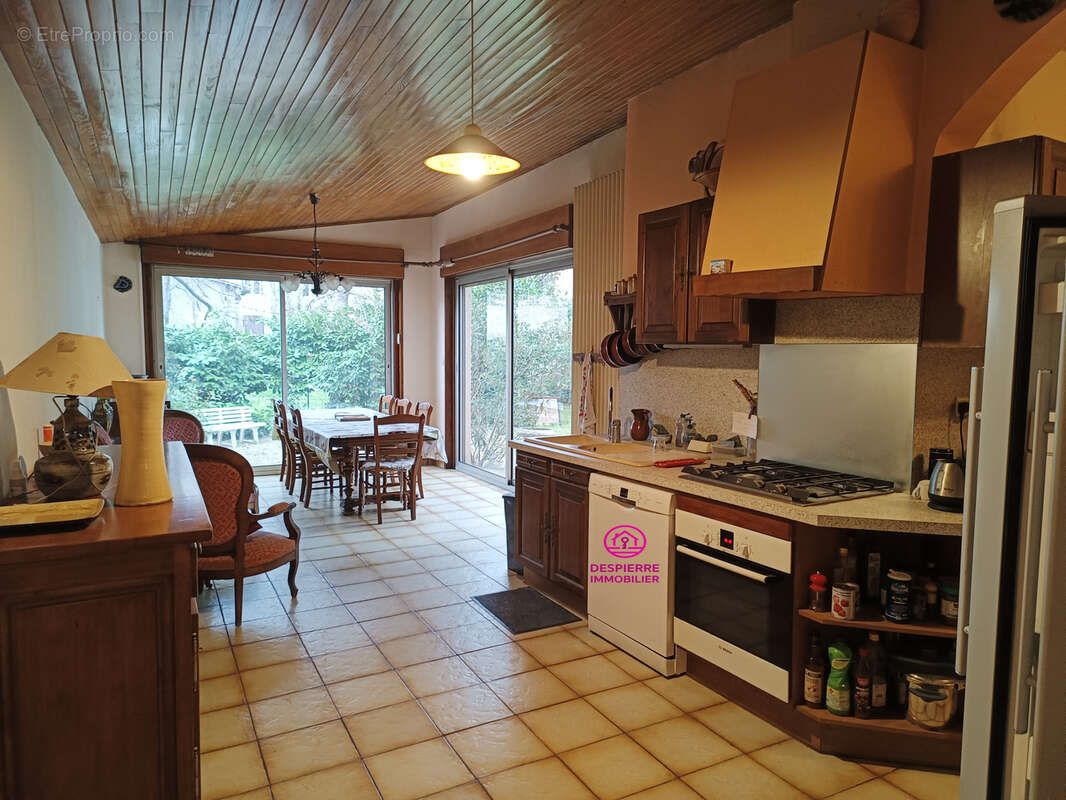 Maison à LE PEAGE-DE-ROUSSILLON