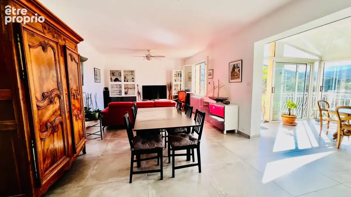 Magnifique maison T6 Saint Zacharie - photo 7