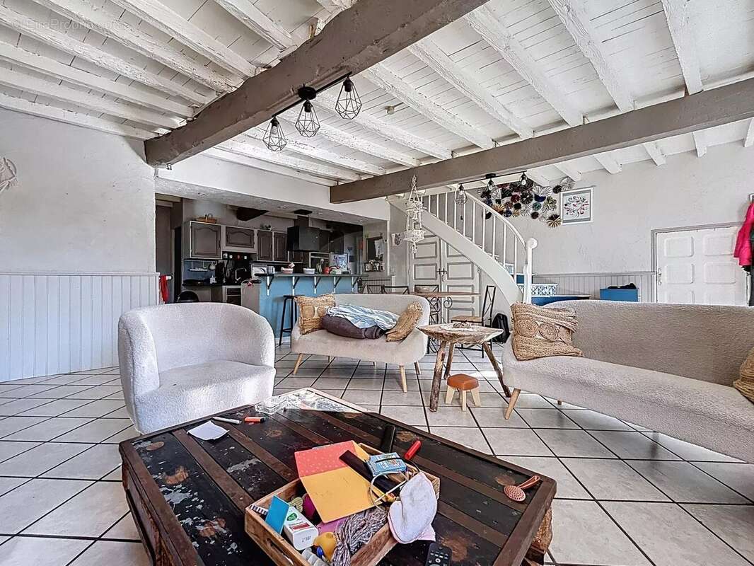 Maison à LABARTHE-RIVIERE