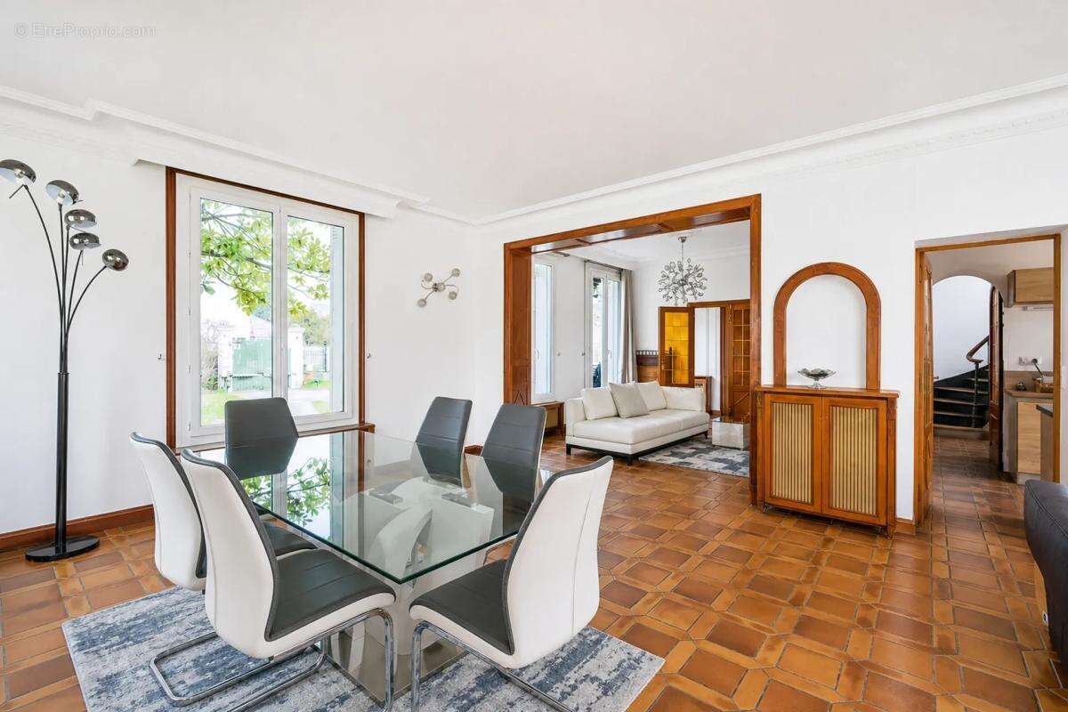 Maison de charme 8 ch. avec jardin à Limeil-Brévannes - photo 4