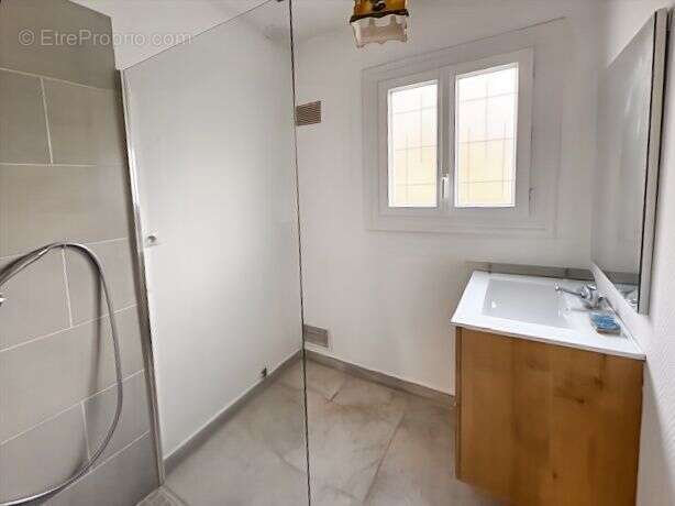 Maison à GIEVRES