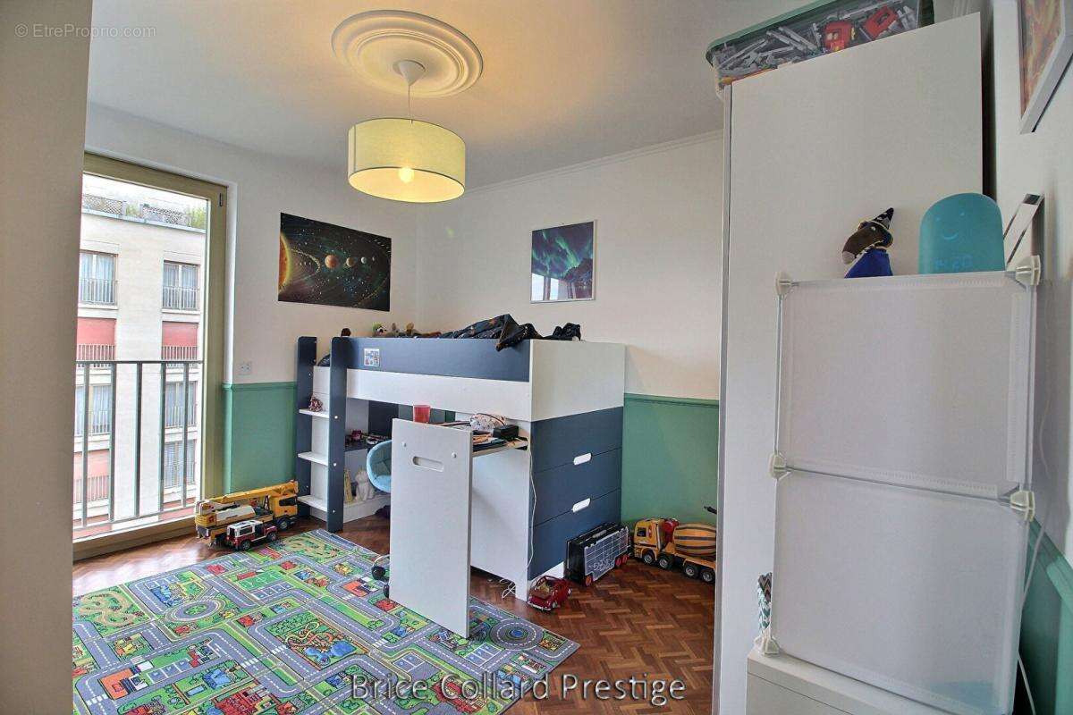 Appartement à VERSAILLES