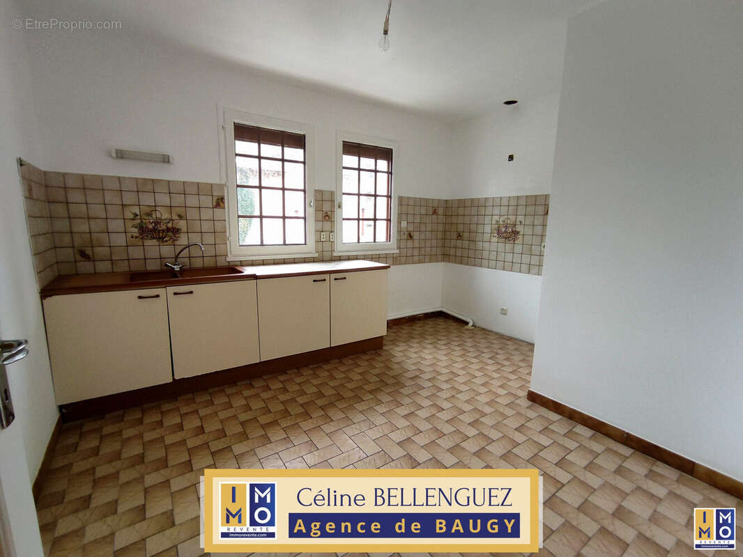 Maison à BAUGY