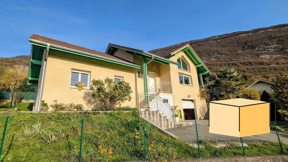 Maison à CHINDRIEUX