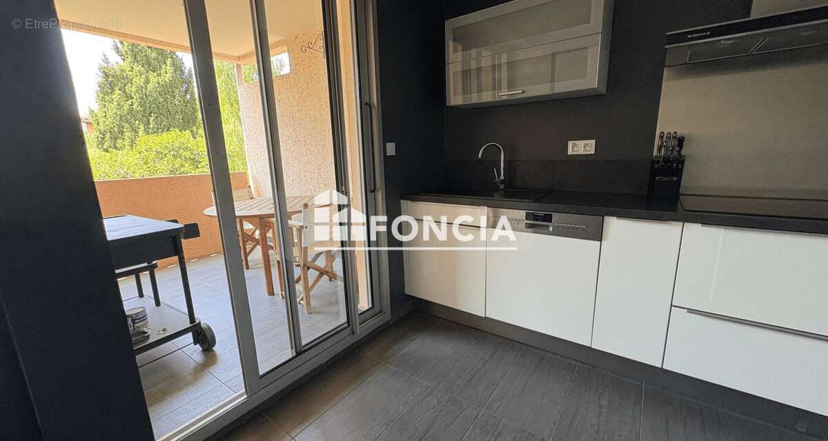 Appartement à CARQUEIRANNE