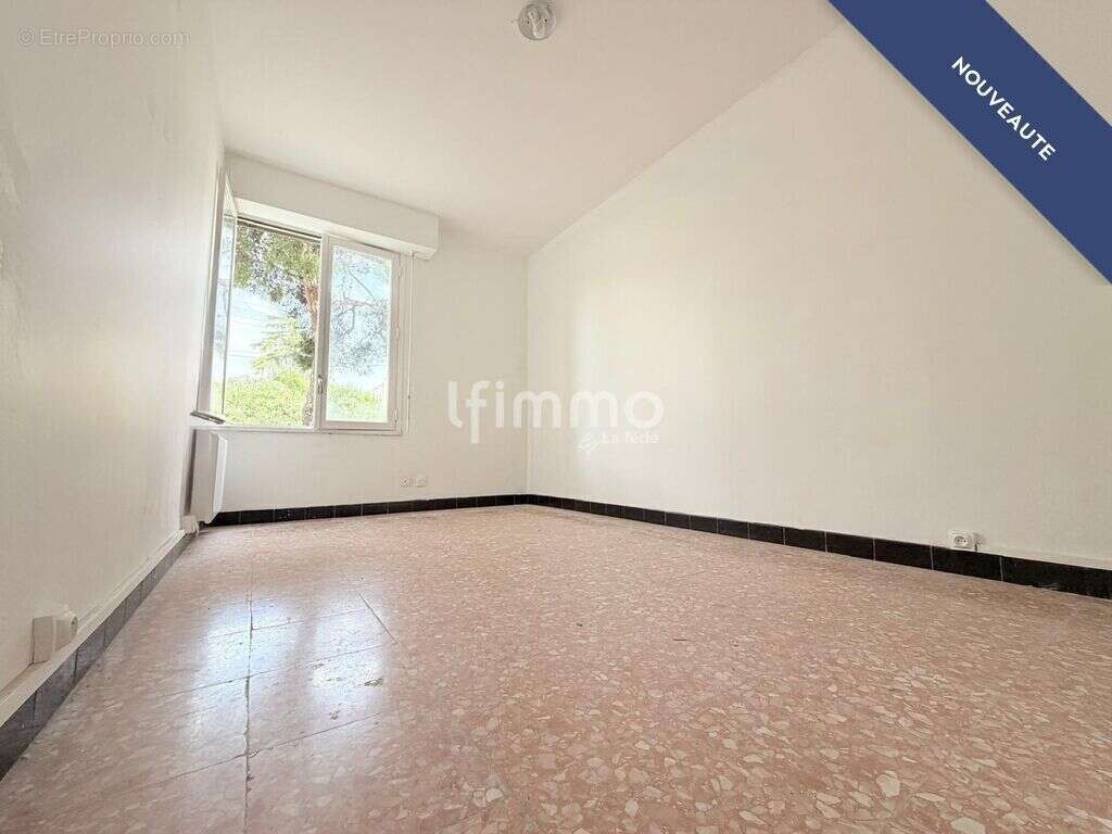 Studio proche centre et transports urbains - photo 3