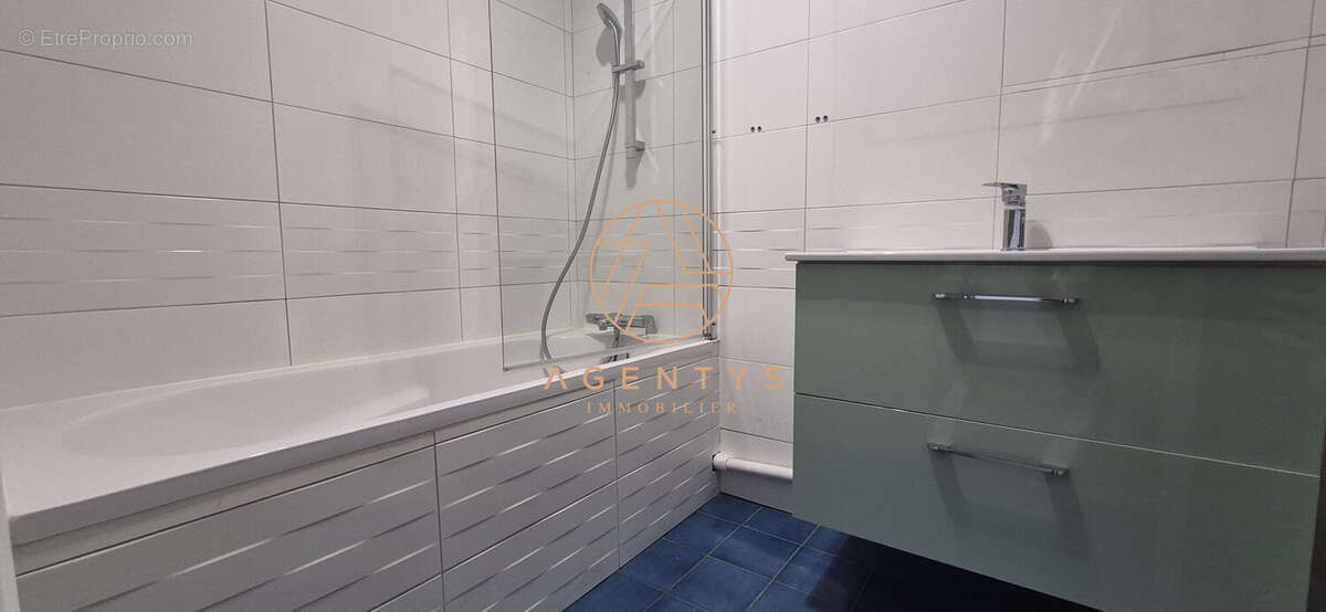 Appartement à LE PERREUX-SUR-MARNE
