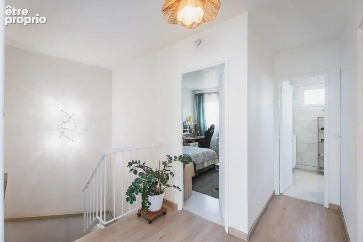 Neuilly-sur-marne – appartement 4 pièces en duplex avec 2 balcons - photo 5
