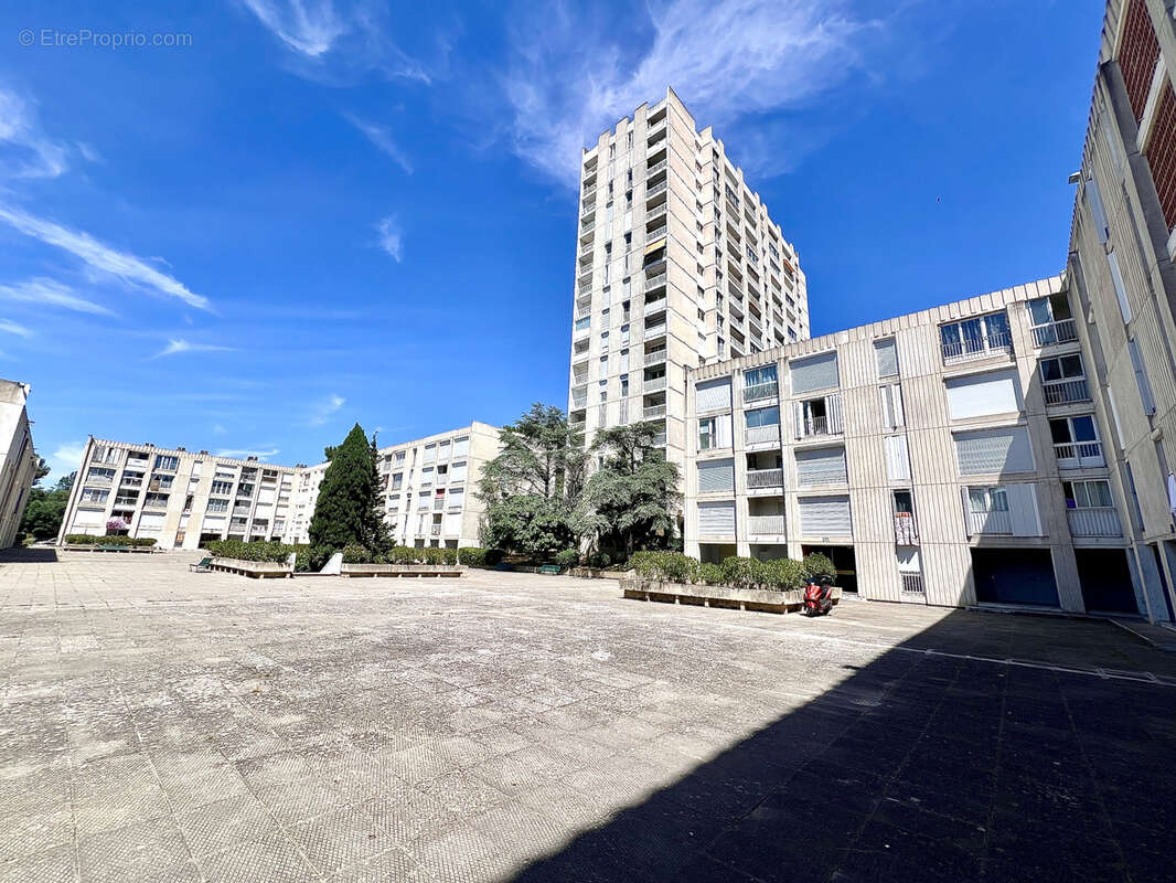 Appartement à MARSEILLE-13E