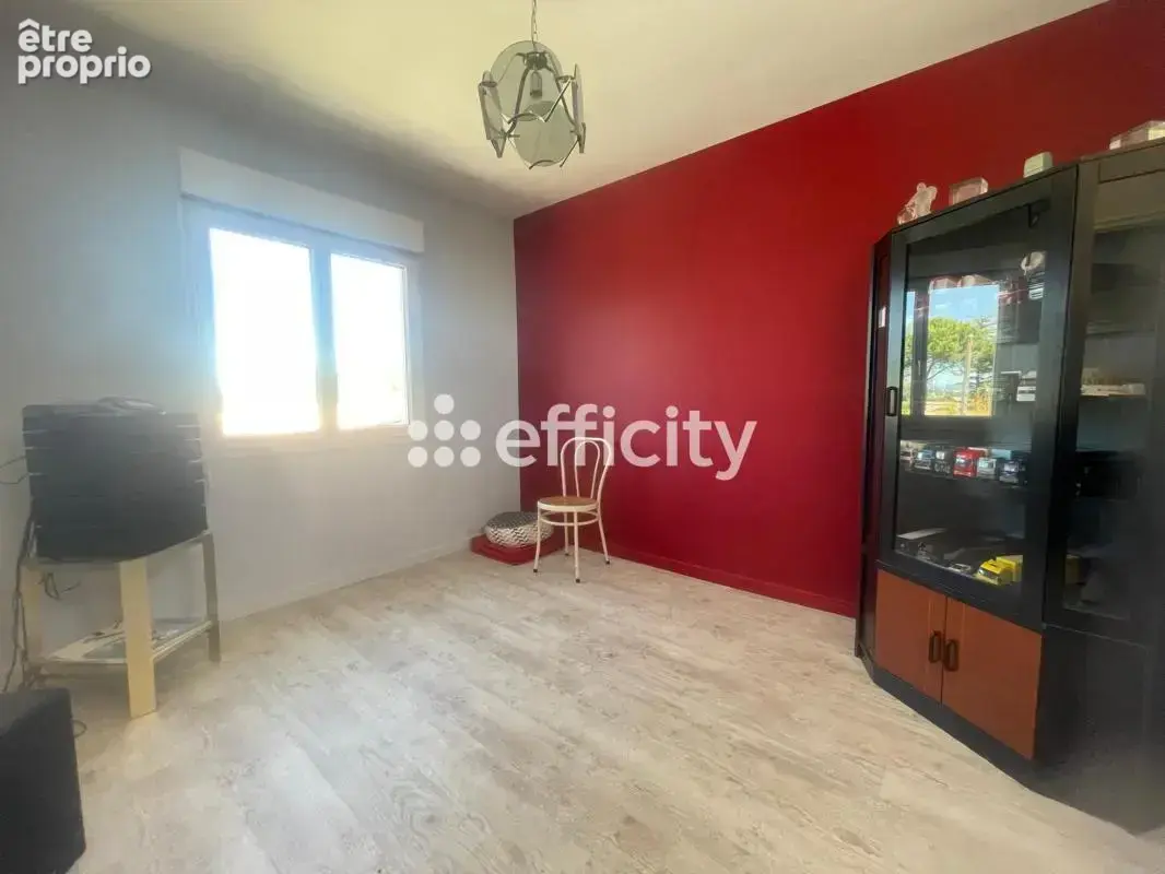 Maison 7 pièces 188 m² à vendre à Ribaute-Les-Tavernes (30720) - photo 21