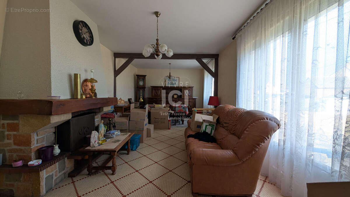 Maison à LE PLESSIS-GRAMMOIRE