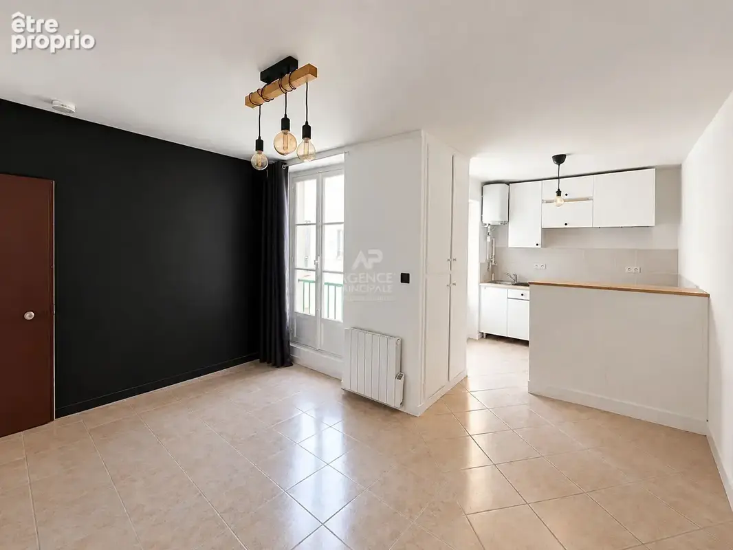 Bureaux / Local commercial de 46 m²  Centre-ville - photo 3