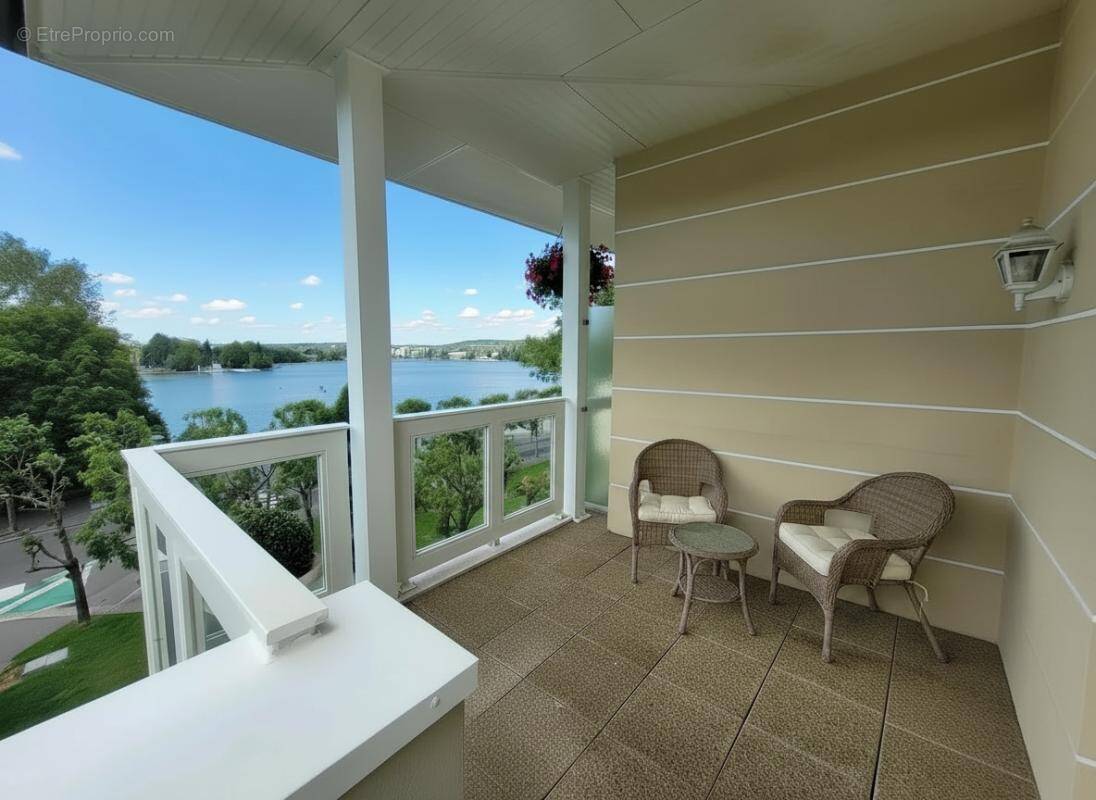 Appartement à ENGHIEN-LES-BAINS