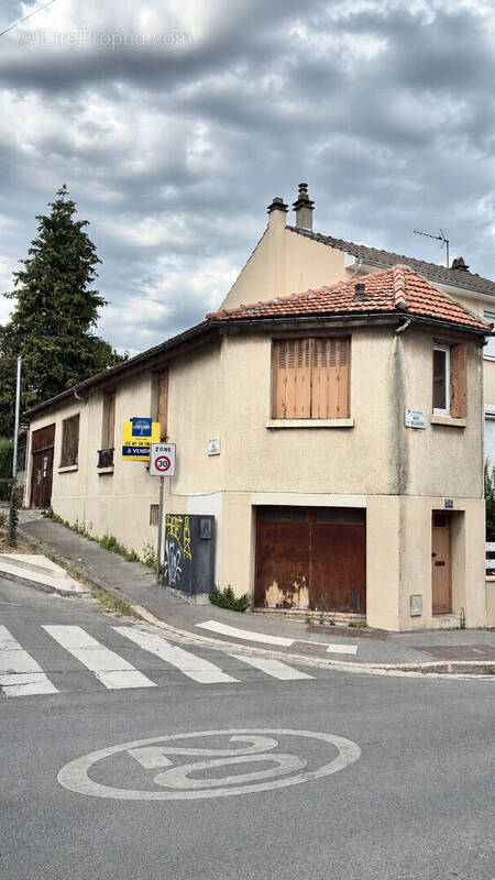 Maison à MONTREUIL