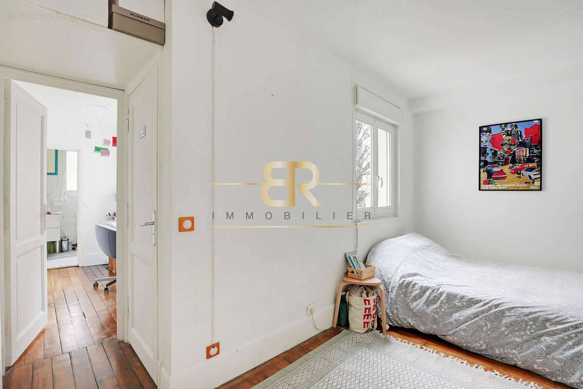 Appartement à PARIS-12E