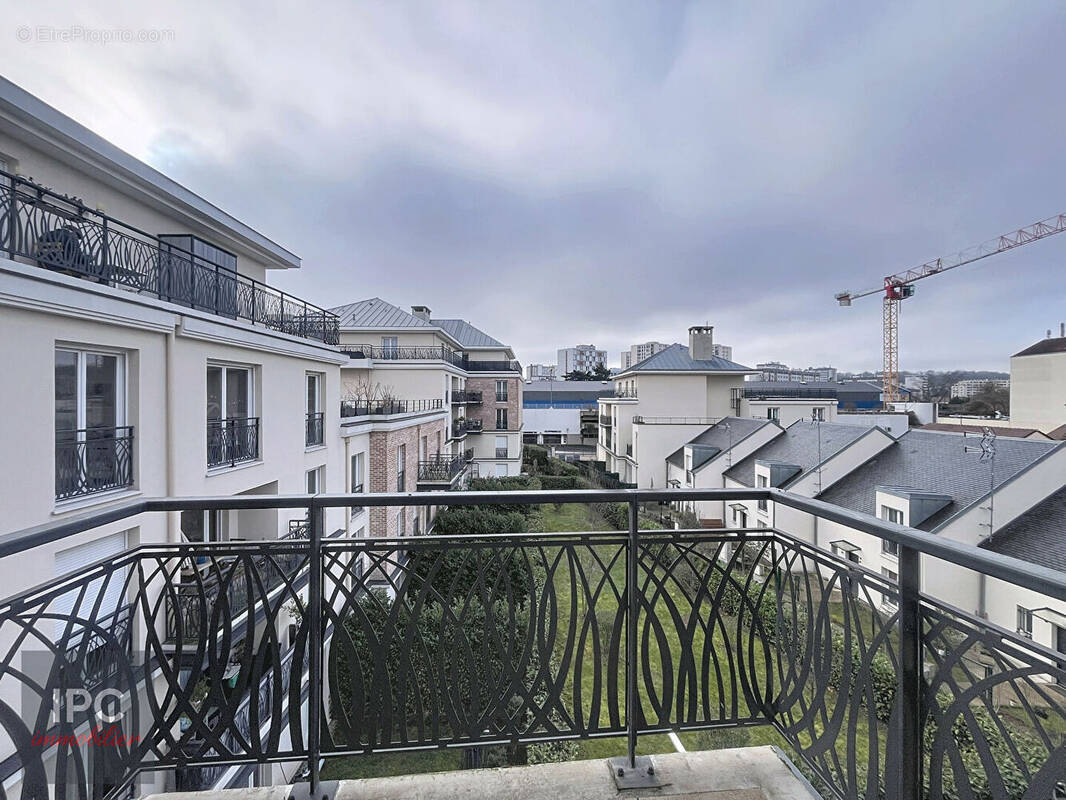 Appartement à SAINT-GRATIEN