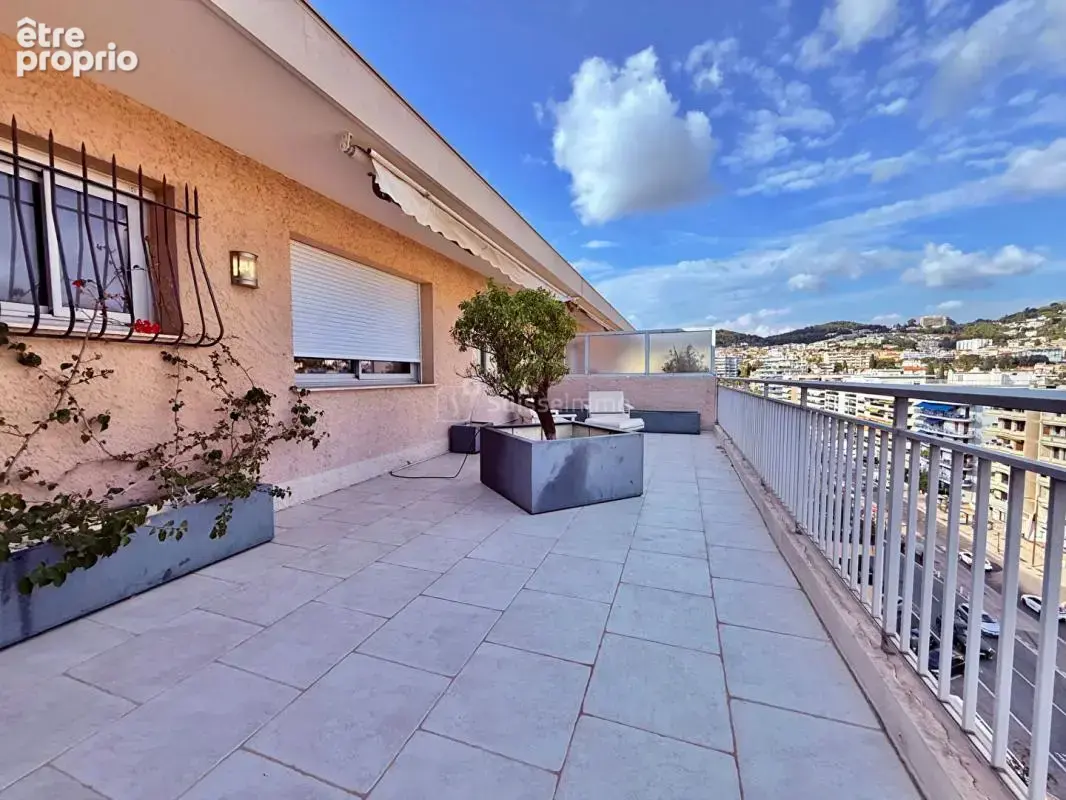 Penthouse vue mer avec ascenseur privatif ? Le Cannet - photo 15