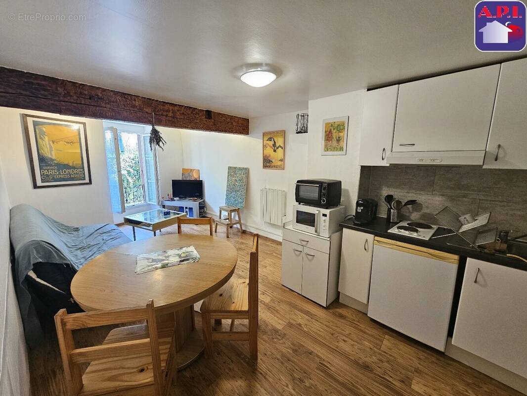 Appartement à AX-LES-THERMES