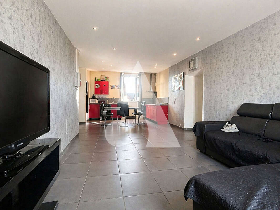 Appartement à MARSEILLE-15E