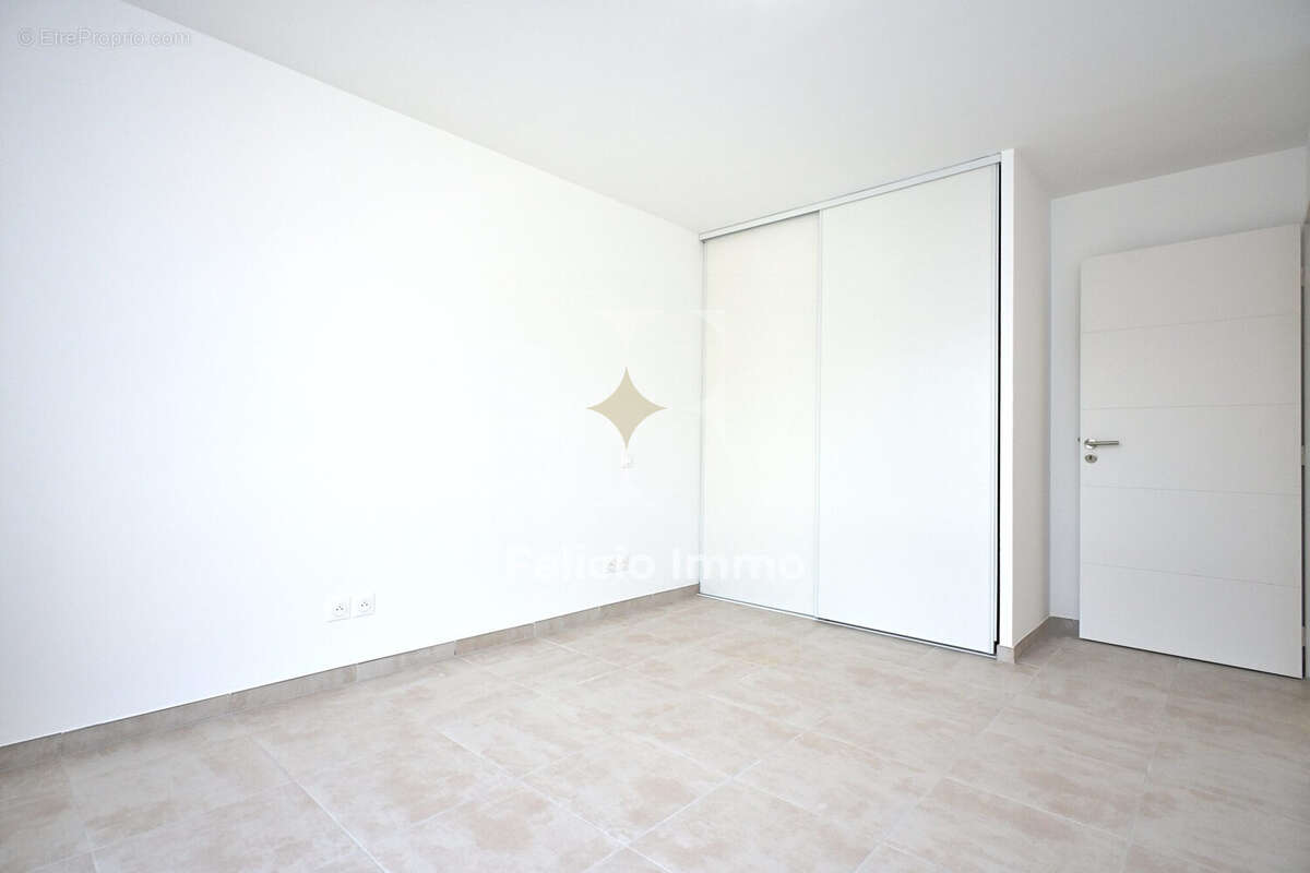 Appartement 82 m² à Opio  - photo 8