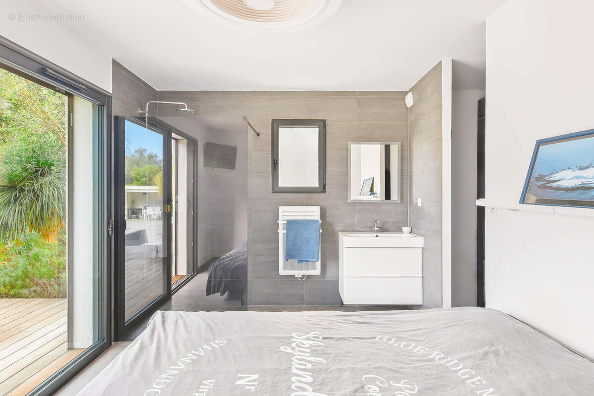 Maison à LA VALETTE-DU-VAR