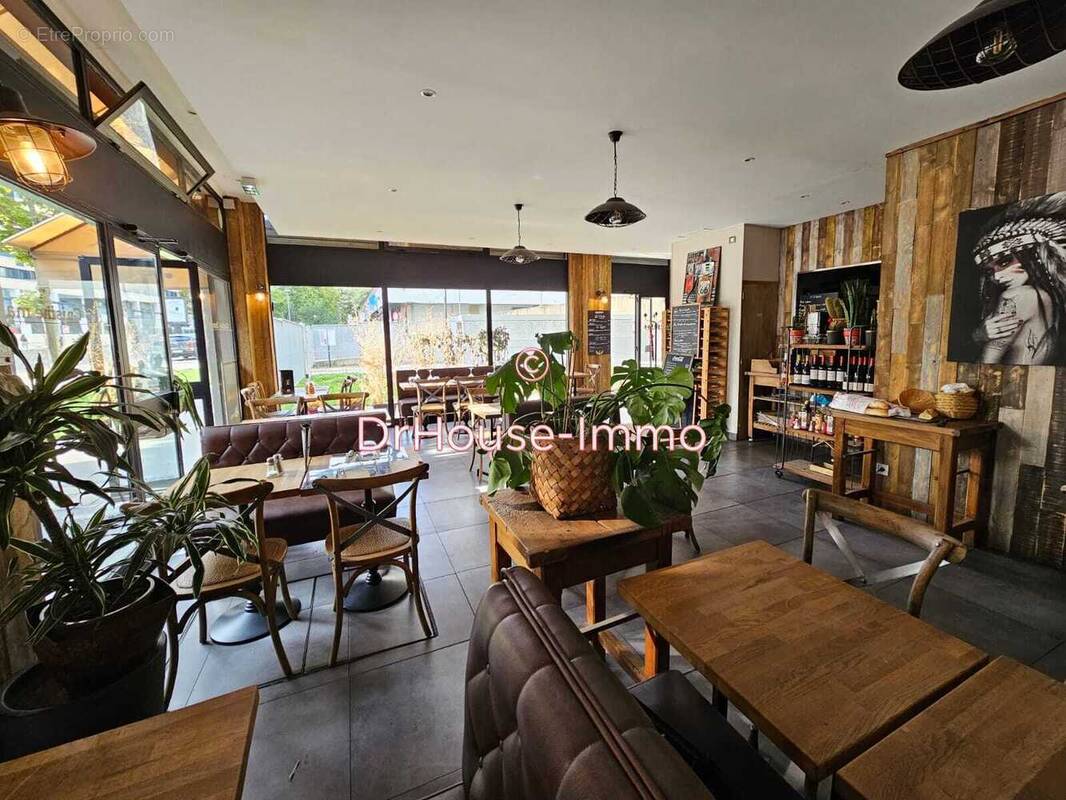 Commerce à PARIS-13E