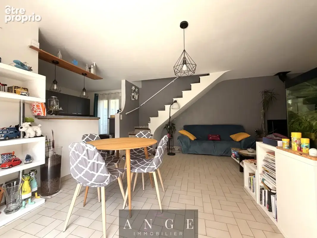 Villa La Crau T5 et jardin centre ville - photo 4