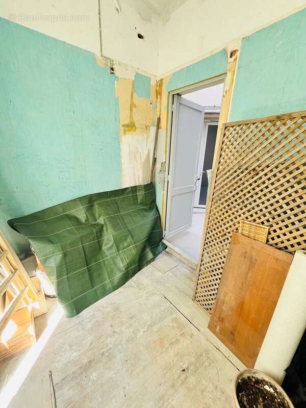 Appartement à MARSEILLE-1E