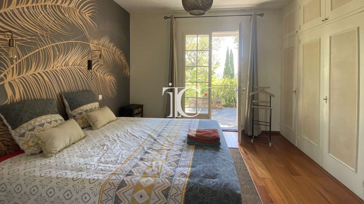 Maison à SAINT-AMBROIX