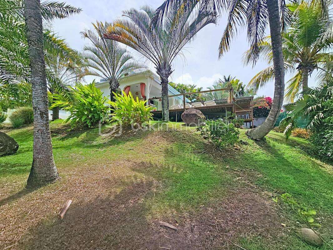 Villa 4 chambres avec piscine Sainte Anne - photo 4