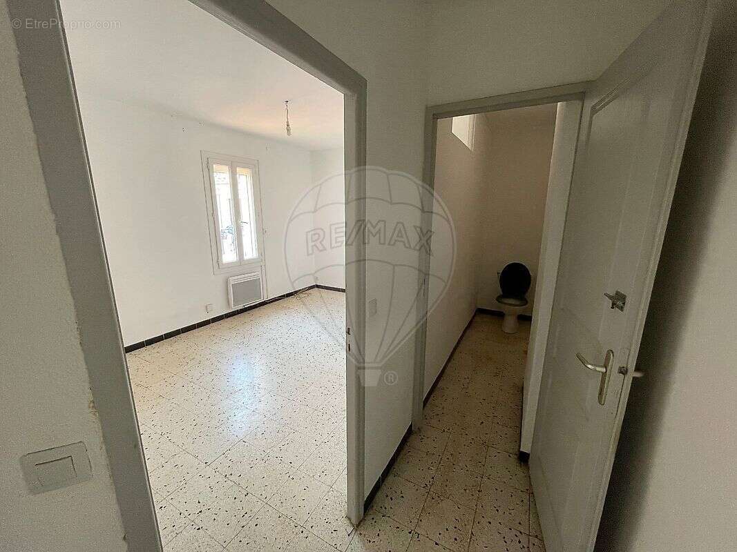 Autre à VERGEZE