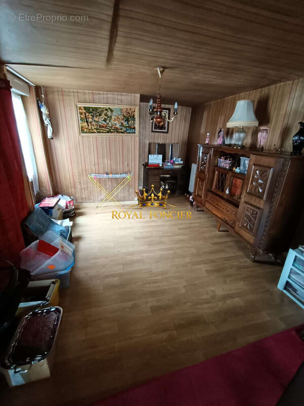 Maison 102 m² à Les Ormes  - photo 4