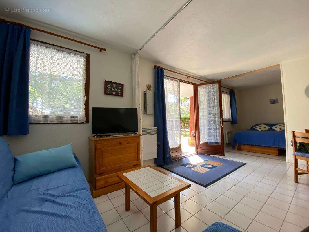 Appartement à LES MATHES