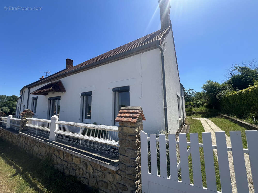 Maison à CHATEAUMEILLANT