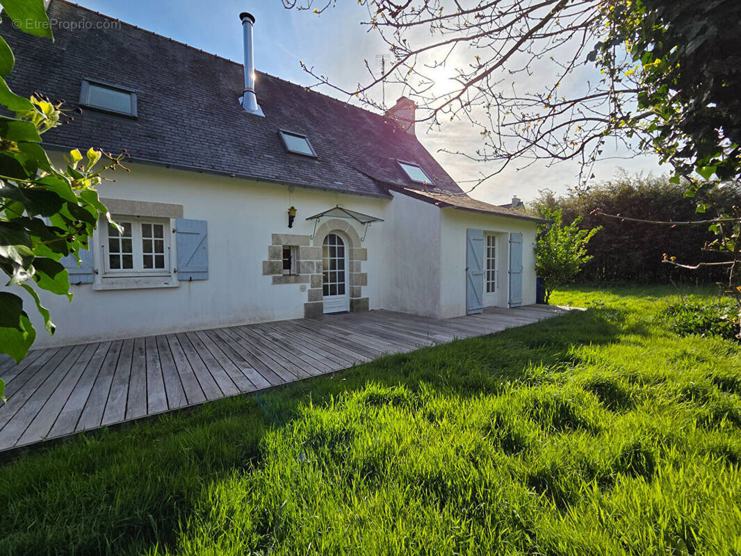 Maison à LANRIVOARE