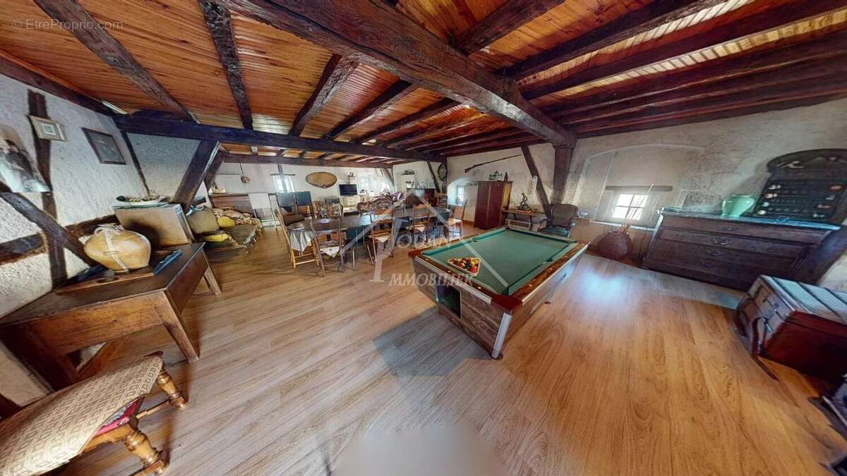 Maison à SAINT-POURCAIN-SUR-SIOULE