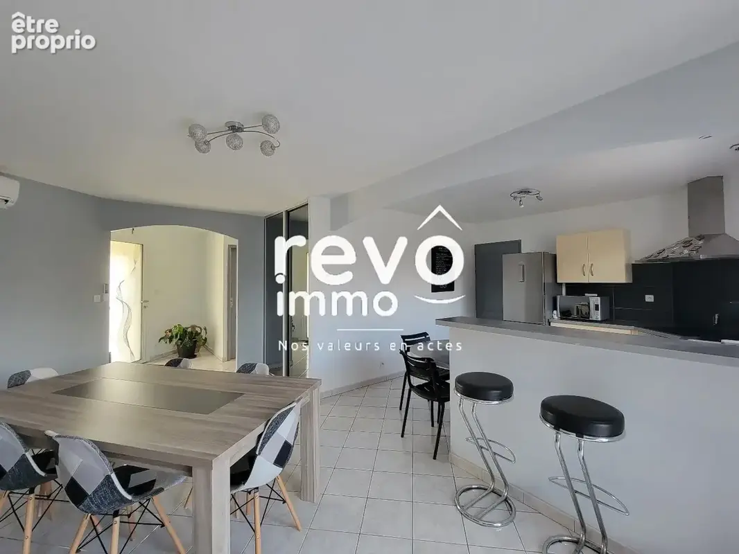 Maison 120 m² à Saint-Pierre-Montlimart  - photo 2