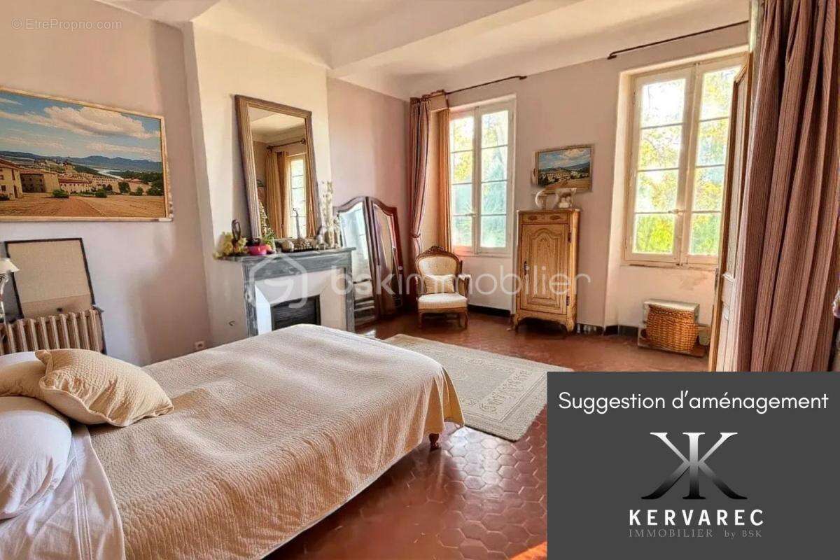 Maison à LA VALETTE-DU-VAR