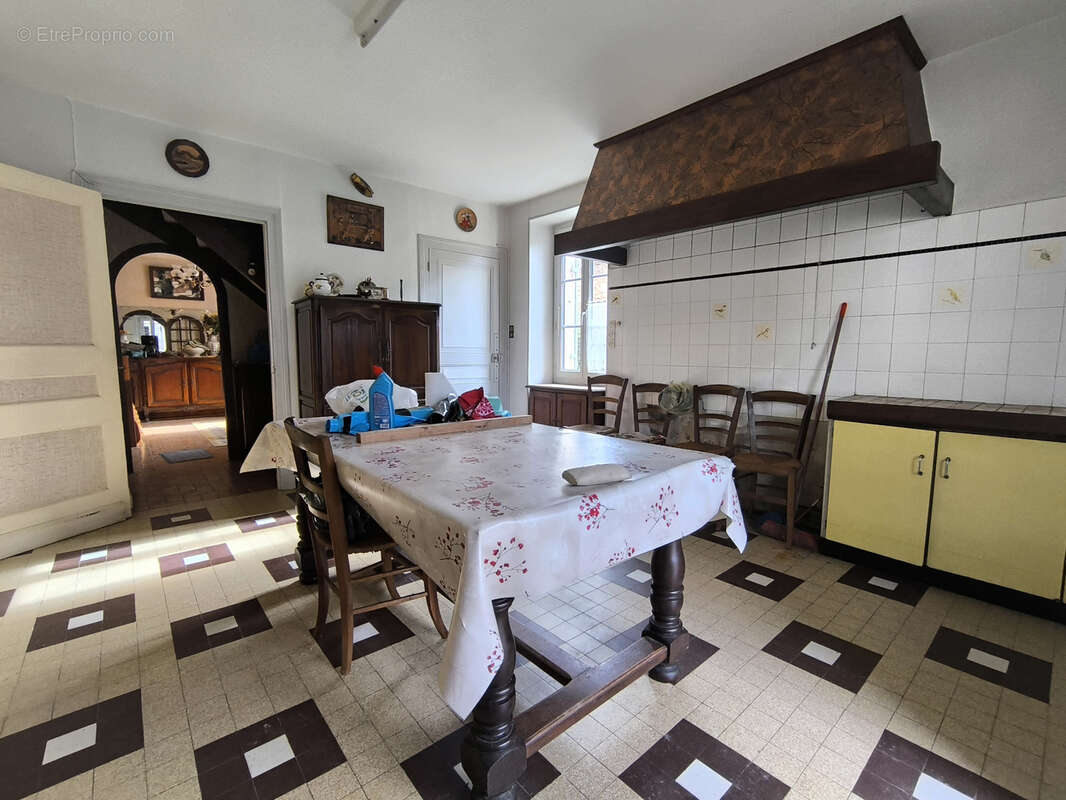 Maison à GRAND-BRASSAC