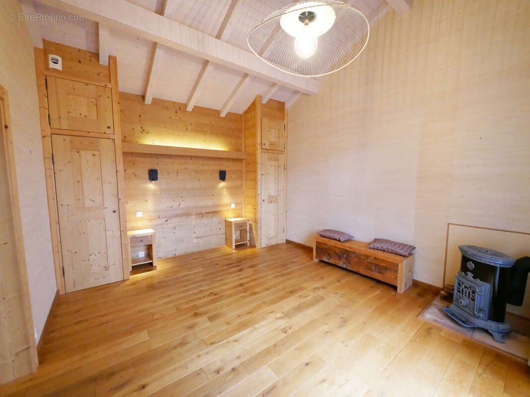 Maison à CHAMPANGES
