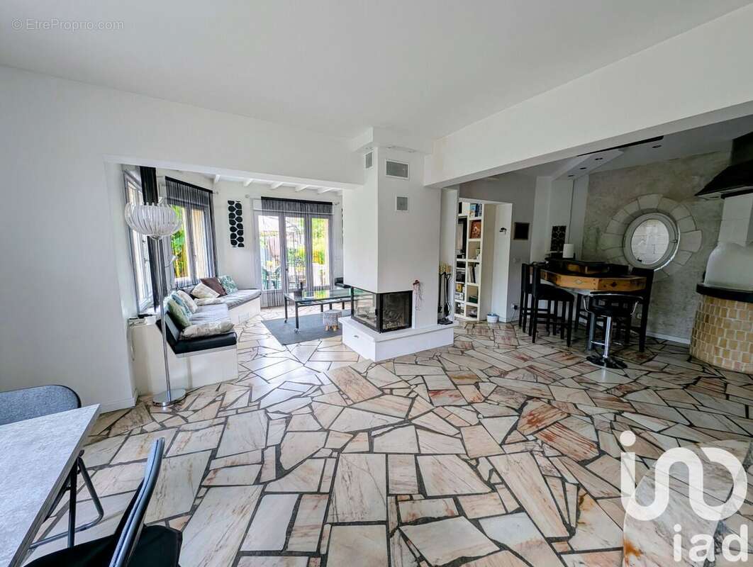 Photo 2 - Maison à ARNOUVILLE-LES-GONESSE