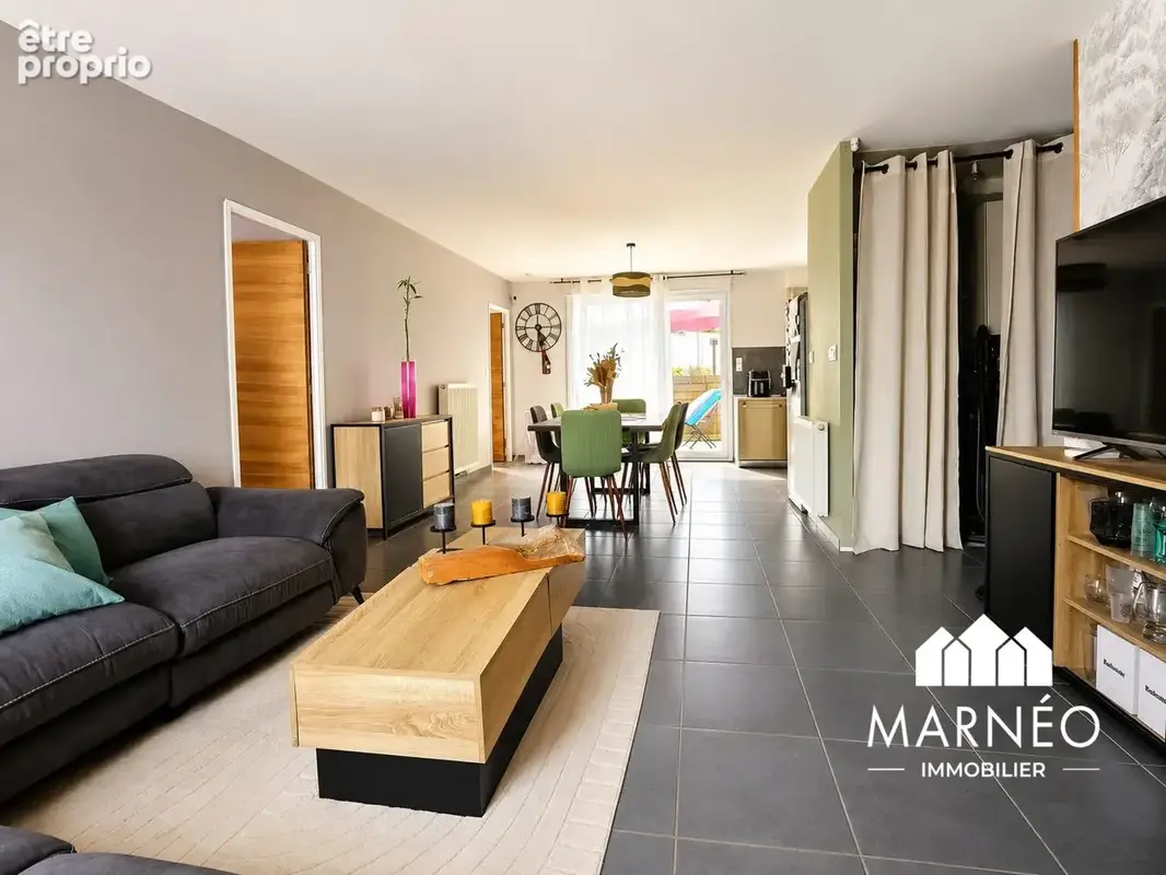 Maison 6 pièces 99 m² à vendre à Fagnieres (51510) - photo 3