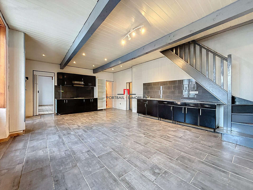 Maison à SAINT-ANDRONY